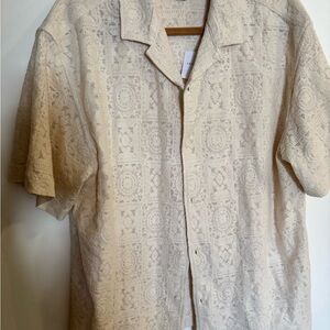 American Eagle Outfitters Beige Patterned Button Down Shirt
